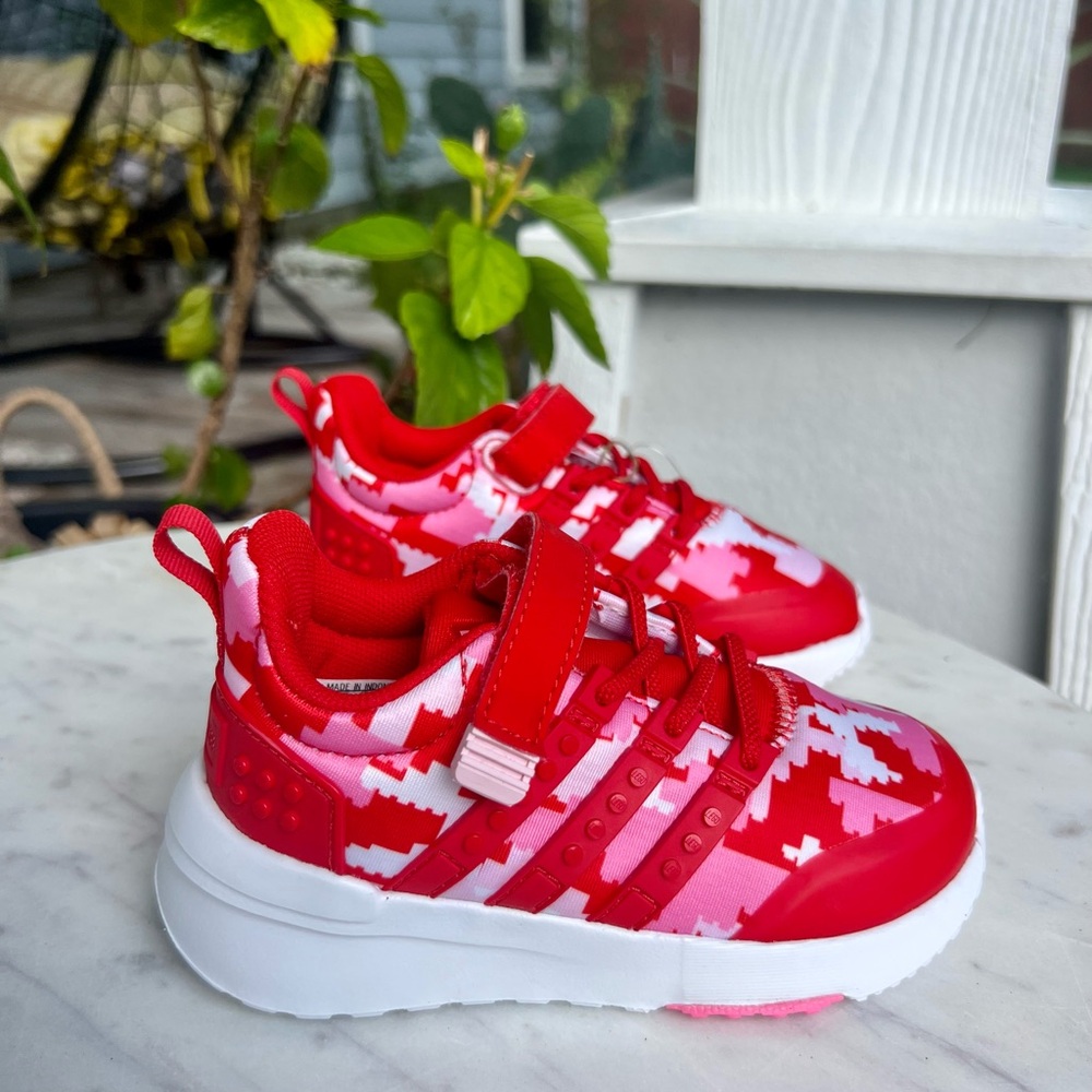 🤍❤️Adidas Lego❤️🤍Comfy Brand New Sneakers ❤️